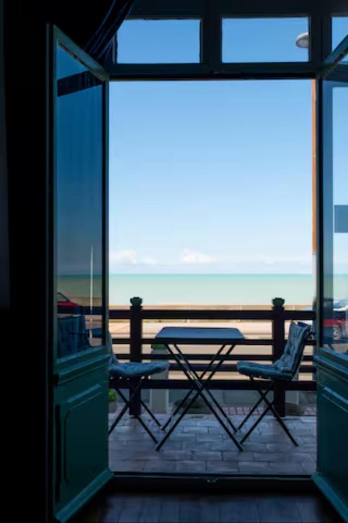 La Decouverte, Appartement Front De Mer Mers 외부 사진